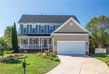 5927 Summer Fog End Rd Fort Mill, SC 29708