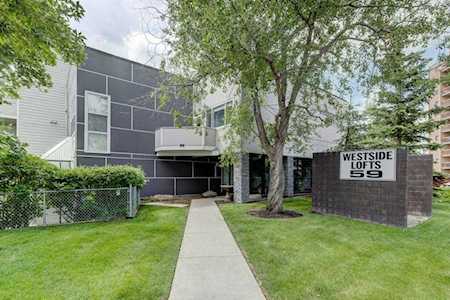 59 Glamis Drive SW #107 Calgary, AB T3E 6V4