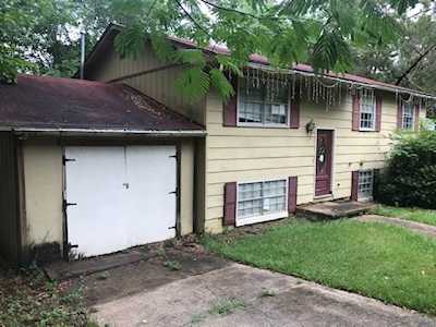946 Millard Street Tallahassee, FL 32301