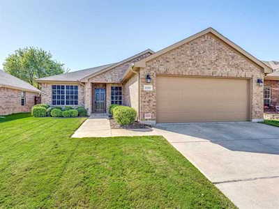 4600 Fern Valley Drive Fort Worth, TX 76244