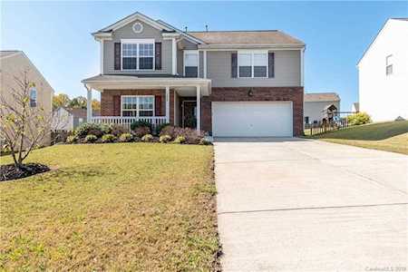 1523 April Knoll Ct Huntersville, NC 28078
