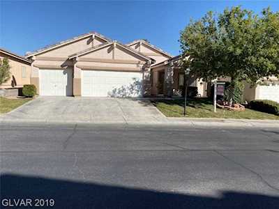 8924 Teetering Rock Ave Las Vegas, NV 89143