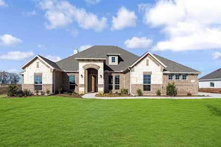 1218 Denton Creek Justin, TX 76247