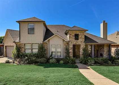 5610 Yacht Club Drive Rockwall, TX 75032
