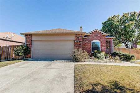 2808 Geronimo Drive Corinth, TX 76210