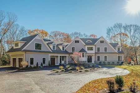 36 Miller Hill Rd Dover, MA 02030