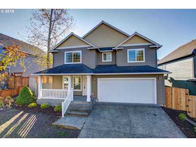 1817 N 9th Way Ridgefield, WA 98642