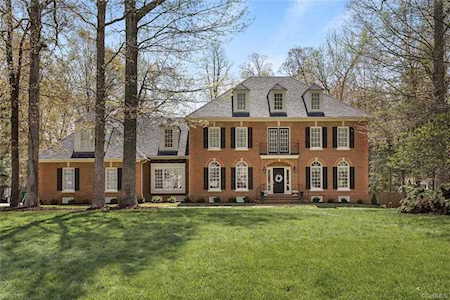 14301 Kenmont Dr Midlothian, VA 23113