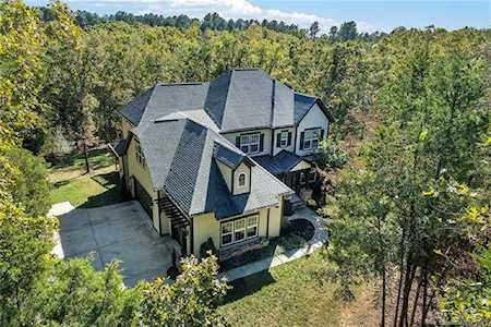 6897 Pine Moss Ln Lake Wylie, SC 29710