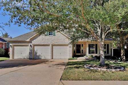 8607 Sea Ash Cir Round Rock, TX 78681