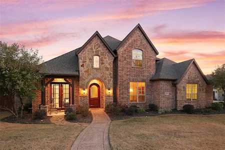 3017 Mulholland Street Highland Village, TX 75077
