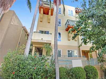 11824 Darlington Avenue #102 Los Angeles, CA 90049