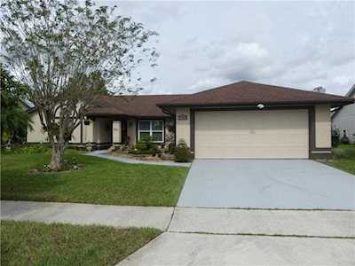 14766 Eagles Crossing Drive Orlando, FL 32837