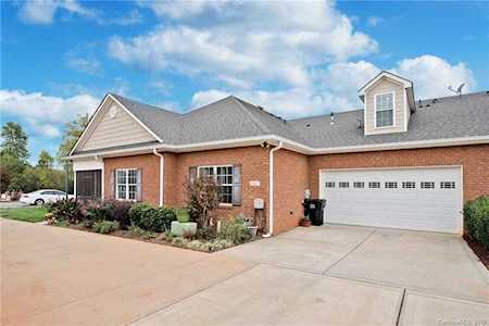 2367 Stardust Ct Denver, NC 28037