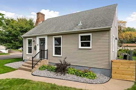 2622 Meridian Drive Robbinsdale, MN 55422