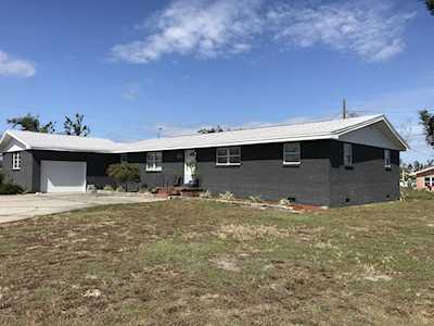 2225 9th St Lynn Haven, FL 32444