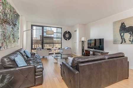 580 Washington St #1001 Boston, MA 02111