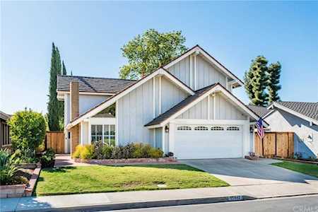 25642 Horse Shoe Lake Forest, CA 92630