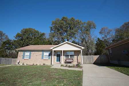 3903 Birch Leaf Ct Louisville, KY 40229