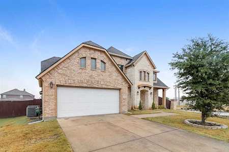 2900 Aurora Mist Drive Little Elm, TX 75068