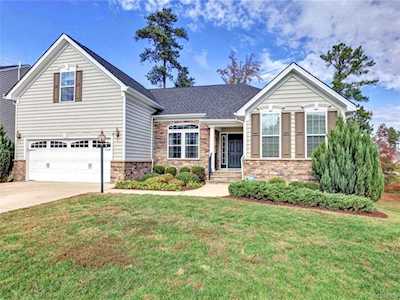 6930 Bears Breech Dr Moseley, VA 23120
