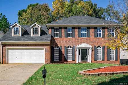 12717 Mcginnis Ln Huntersville, NC 28078