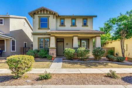 2739 S Cupertino Drive Gilbert, AZ 85295