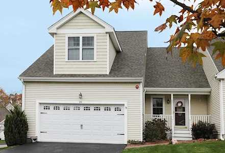 29 Brierly Cir #29 Millbury, MA 01527