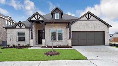 5814 Liverpool Street Celina, TX 75009