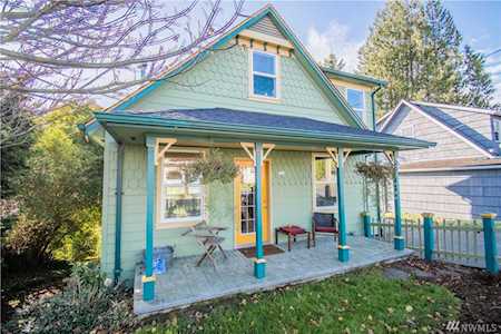 330 Columbia St Cathlamet, WA 98612