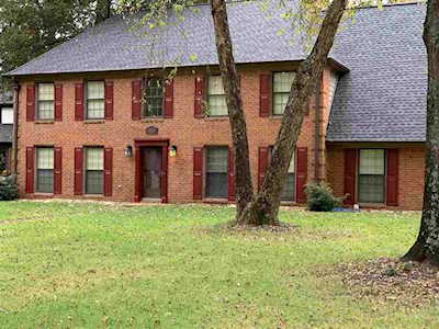 10269 E E Crystal Creek Cv Collierville, TN 38017
