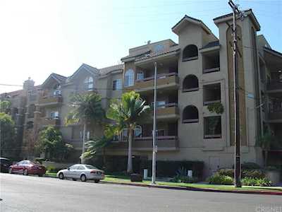 4301 Fulton Avenue #305 Sherman Oaks, CA 91423