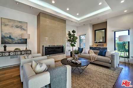 2728 Angelo Drive Los Angeles, CA 90077