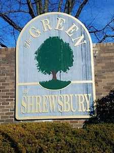 44 Shrewsbury Green Dr #I Shrewsbury, MA 01545