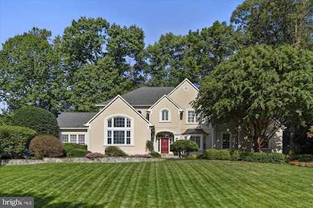 10680 Alliwells Ct Oakton, VA 22124