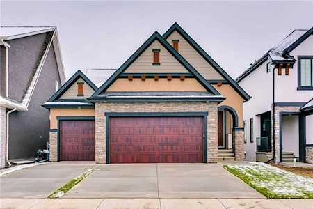102 Mahogany Cove SE Calgary, AB T3M 2S4