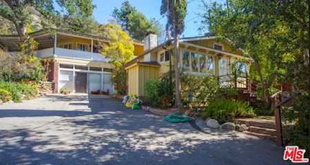 2224 Beverly Glen Place Los Angeles, CA 90077
