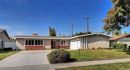 2949 Jacaranda Avenue Costa Mesa, CA 92626
