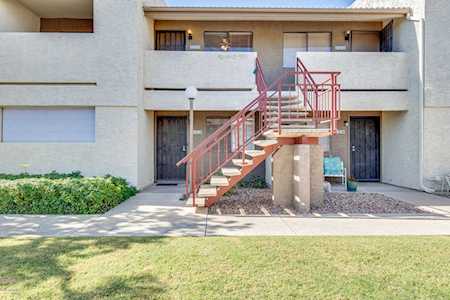 3301 E Earll Drive #223 Phoenix, AZ 85018