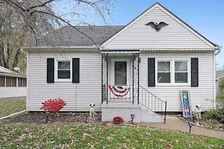 231 S Maple St Fowlerville Vlg, MI 48836