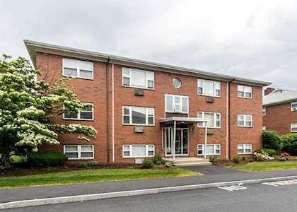 32 Whitman Rd #1-3 Waltham, MA 02453