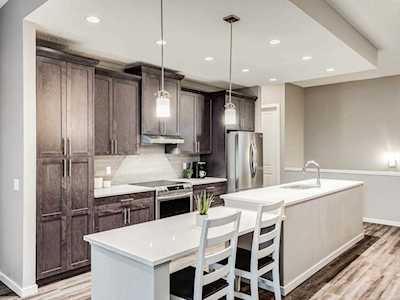 105 Legacy Glen Common SE Calgary, AB T2X 3X9