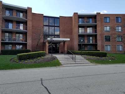 1605 E Central Rd #305A Arlington Heights, IL 60005