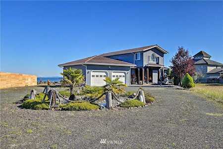 880 Mount Saint Helens Lp SE Ocean Shores, WA 98569
