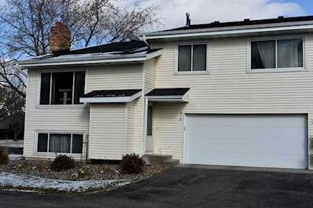 6716 Foliage Court W Lakeville, MN 55068