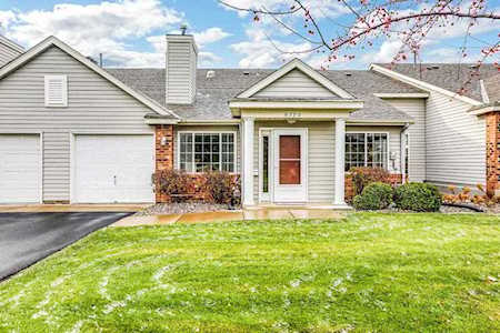 9720 Moonbeam Lane Woodbury, MN 55125