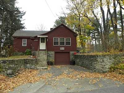 81 City Depot Rd Charlton, MA 01507