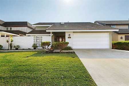 5052 Lynn Circle La Palma, CA 90623