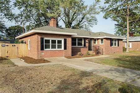 2760 Greendale Ave Norfolk, VA 23518