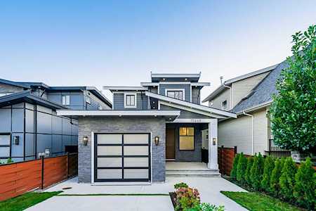 15450 Russell Avenue White Rock, BC V4B 2R3